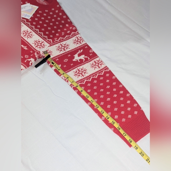 🆕 LuLaRoe "Reindeer Run" Holiday Sweater (L) - Picture 8 of 11